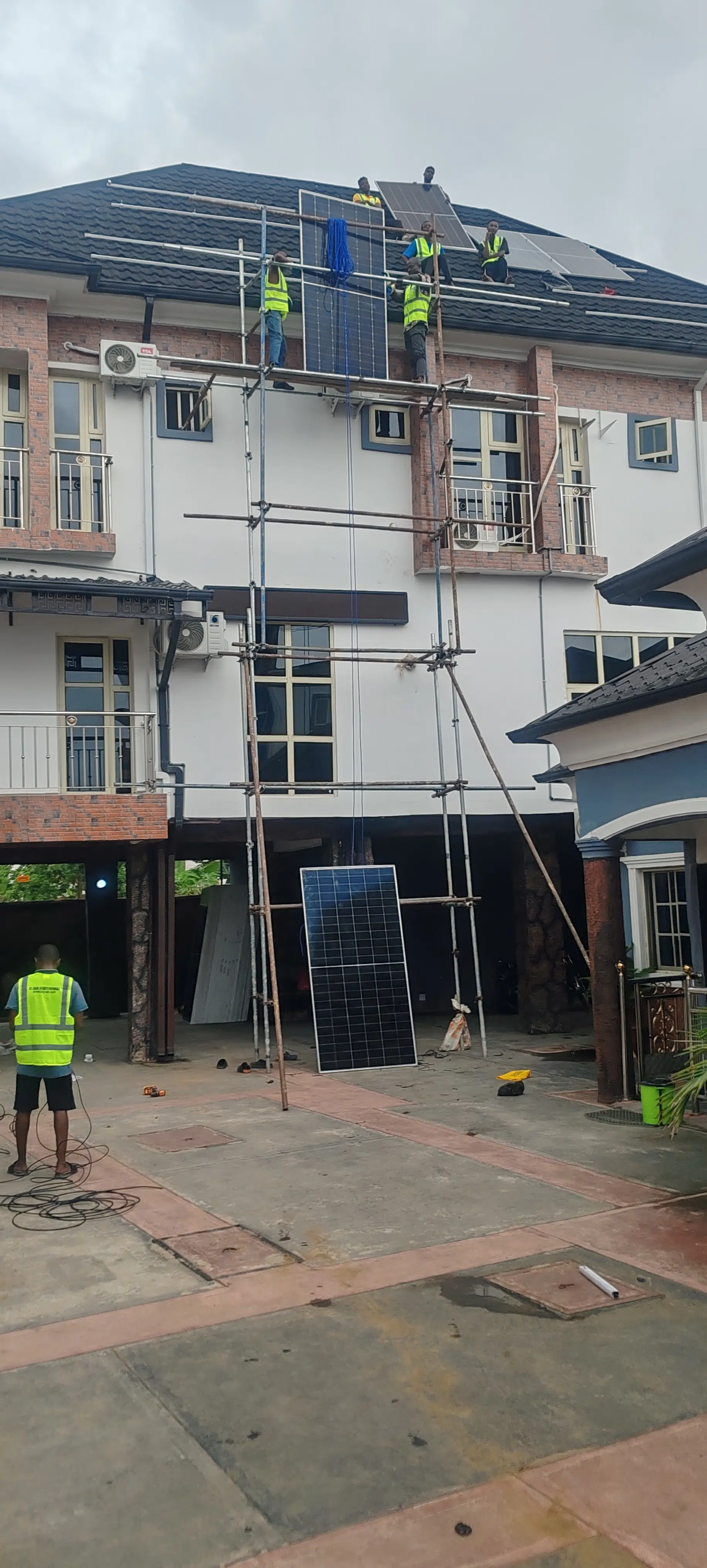 40 kVA Hybrid Solar Installation — De Daniel’s Royalty Hotel & Apartments — project image 13